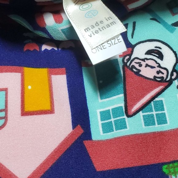 LuLaRoe | OS Leggings One Size Gnome Cartoon Man Town House NEW little people - Picture 3 of 5